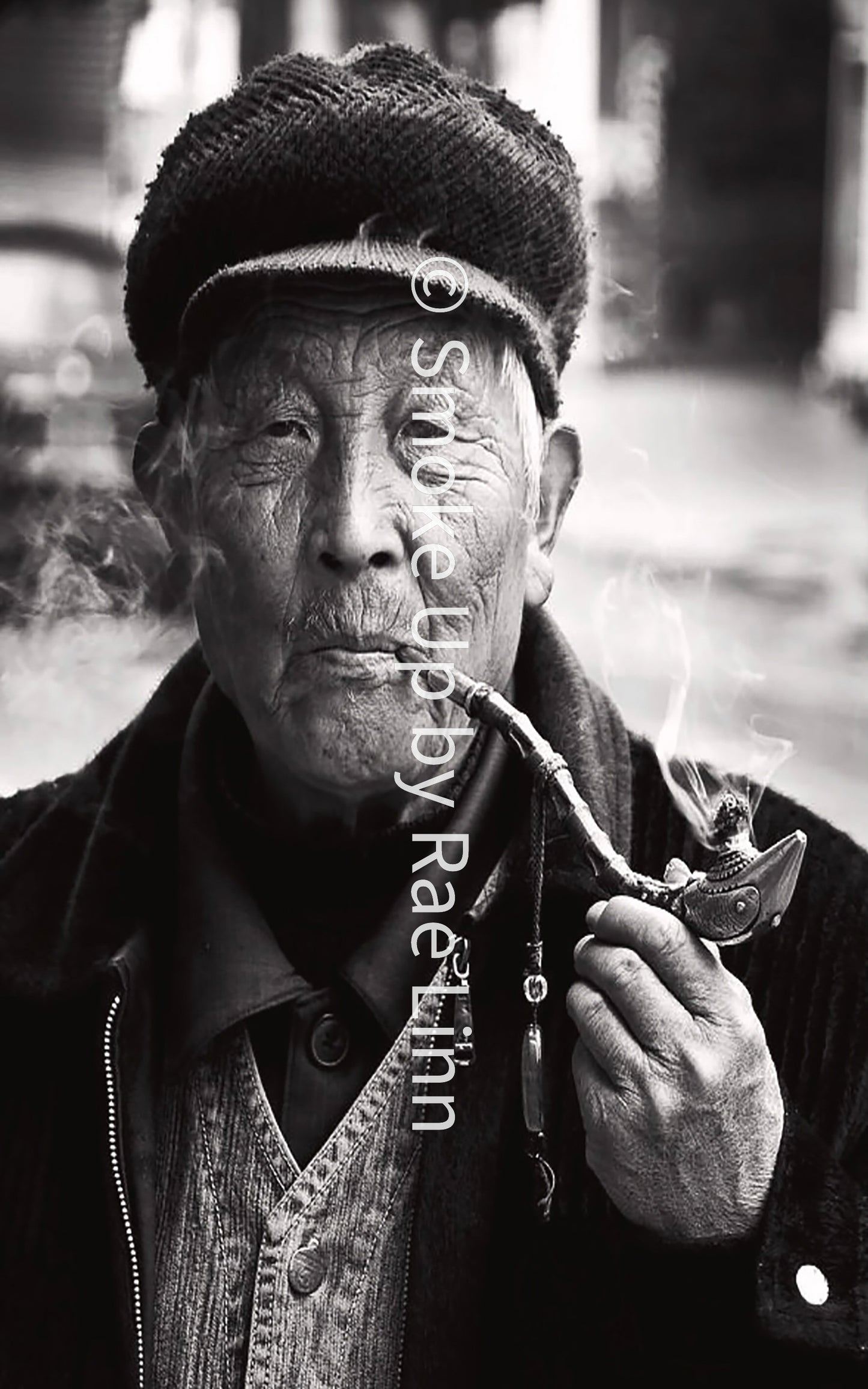 Old Man Smoking Pipe – Black & White Graphic