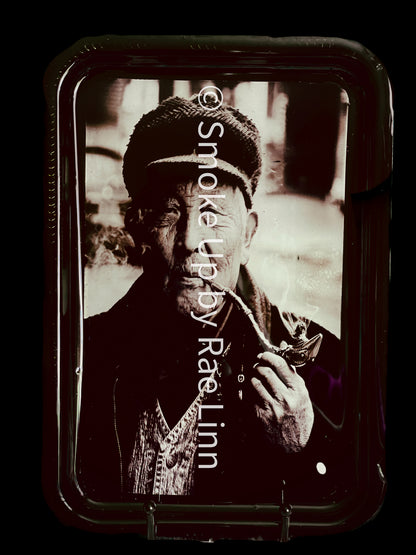 Old Man Smoking Pipe – Black & White Graphic